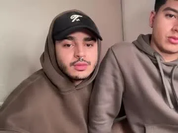nextdoorguys live stage