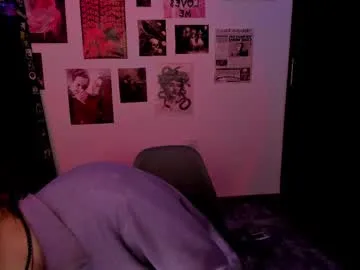 nixxie_ live stage