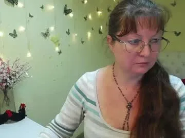 oovanessahotts live stage