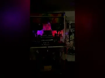 peejaymas live stage