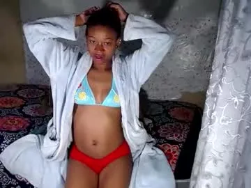 petitesammy live stage