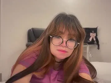 pinkyrosexx live stage