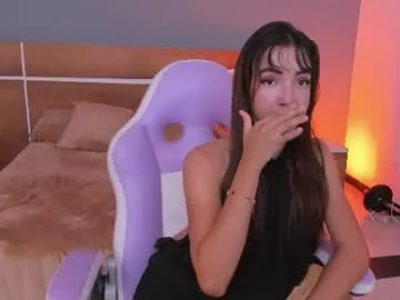 princess_petite_ live stage