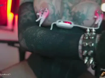 punkyfoxx live stage