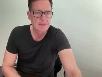 realstuff_ live stage