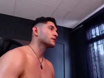 richard_milleer live stage