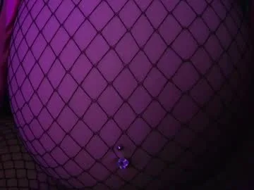 rynn_x live stage