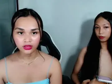sandra_cruzz live stage