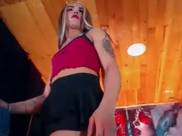 sara_buck live stage