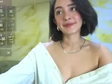 sara_lopez_s live stage