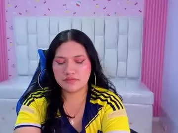 saraaa_s live stage