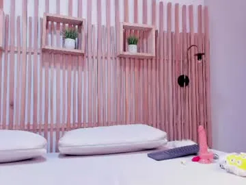 sarah_franco live stage