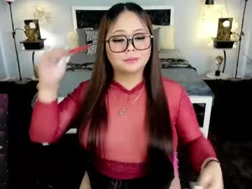 sasha_franz live stage