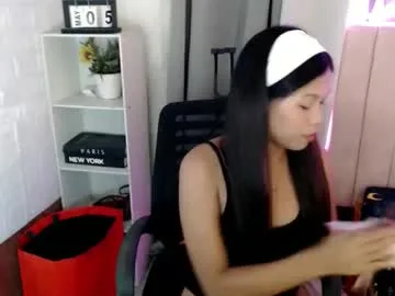 sassy_kimmyy live stage