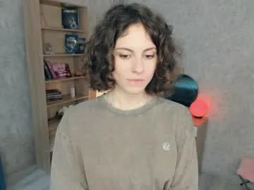 secret_des1res live stage