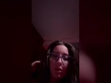 sexycourts live stage