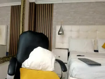 sheylathopmson live stage