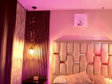 sky_jules live stage