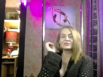 soniadance live stage