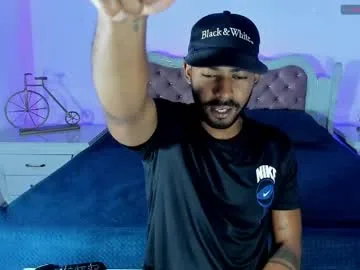 sr_blackk live stage