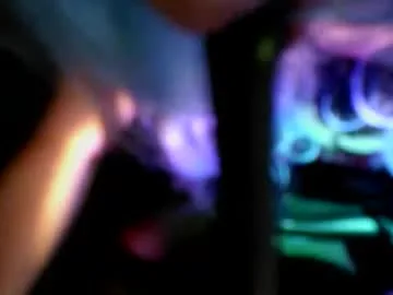 subwoofersluttt live stage