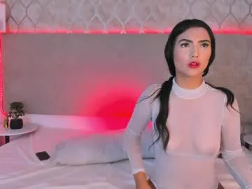 sweettemptatiionn live stage