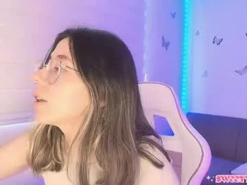 sweettvera_ live stage