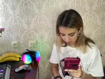 sylviaoris live stage