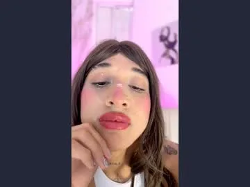 tammy_bensom2 live stage