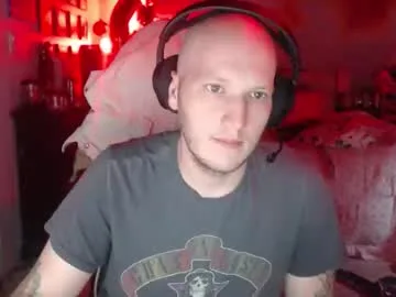 tattedhubs0 live stage