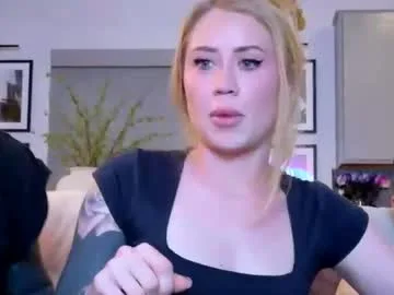 taylorxxxrae live stage