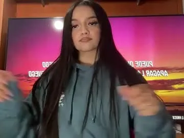tianale live stage