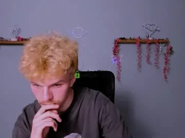 tyler_wolf_ live stage