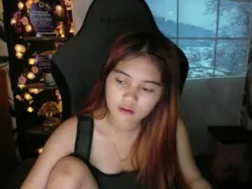 ur_prettyangel live stage