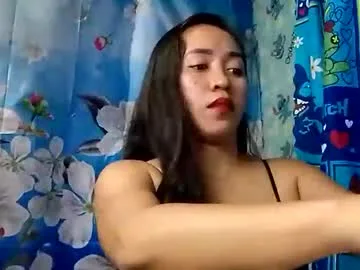 ursexy_kayla live stage