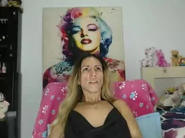 valerie_rousse live stage