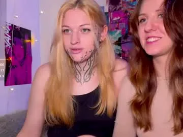 violettmo0n live stage