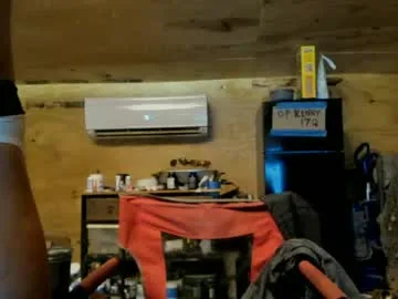 whocaresnotme1 live stage