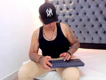 xavi_cooper live stage