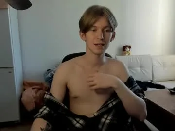 y0ursteve live stage