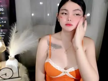 yogirl_abby live stage