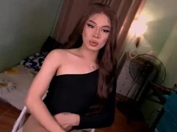 your_dimplecummer live stage
