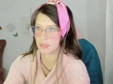 zooeybelair live stage